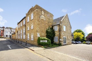 Clearwater House, Grosvenor Road, Richmond, TW10