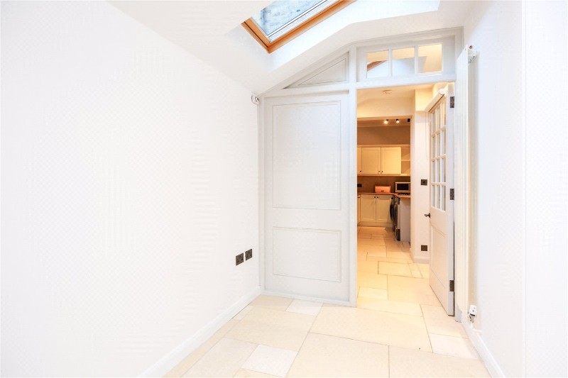 Rusthall Avenue, London, W4