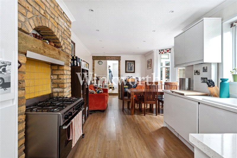 Westbury Avenue, London, N22