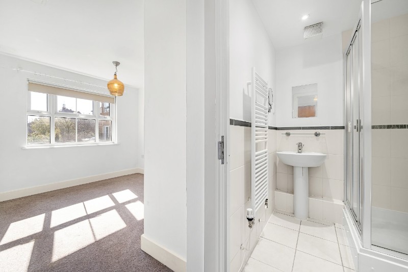 Hayes Grove, East Dulwich, London, SE22
