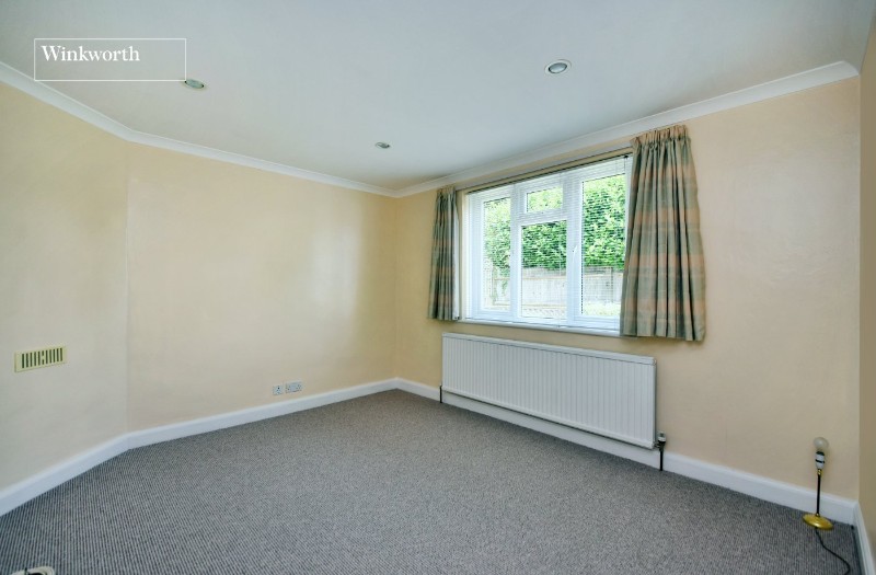 The Maisonettes, Alberta Avenue, Cheam, Sutton, SM1