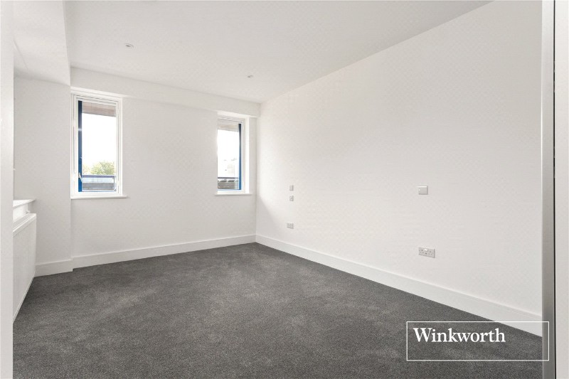 Arcadia Avenue, London, N3