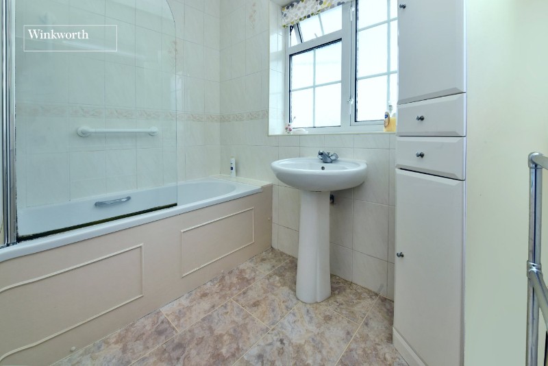 Northey Avenue, Cheam, Sutton, Surrey, SM2