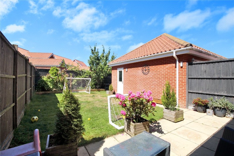 Mentmore Way, Poringland, Norwich, Norfolk, NR14