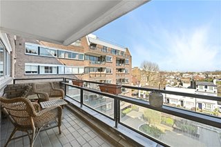 Campden Hill Road, Kensington, London, W8