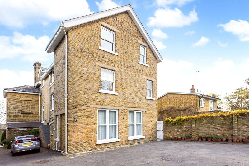 Castlebar Hill, London, UK, W5