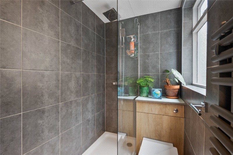 Silvester Road, East Dulwich, London, SE22