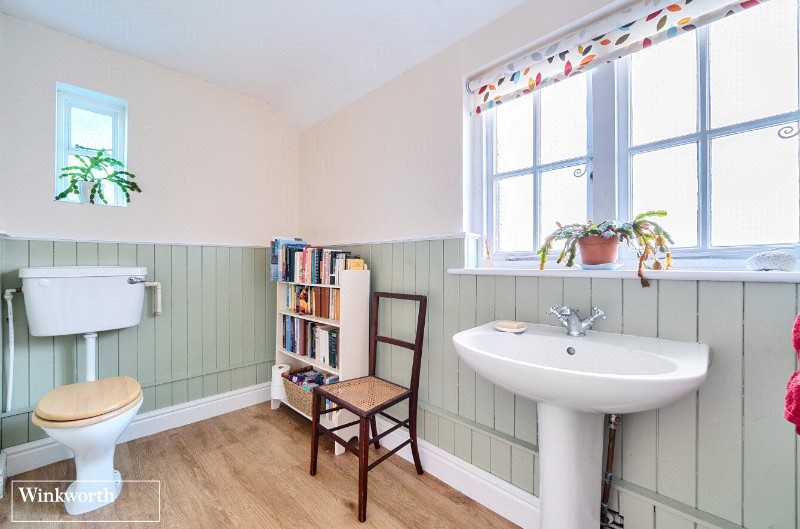 Cliddesden Road, Basingstoke, Hampshire, RG21