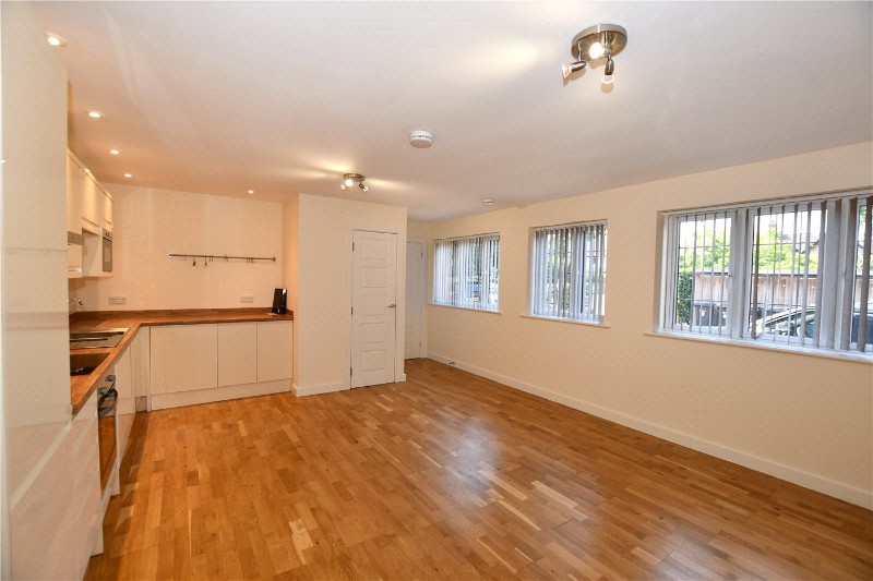 Reading Road, Winnersh, Wokingham, Berkshire, RG41