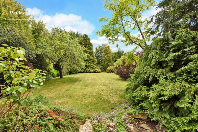 Nonsuch Walk, Cheam, Sutton, Surrey, SM2