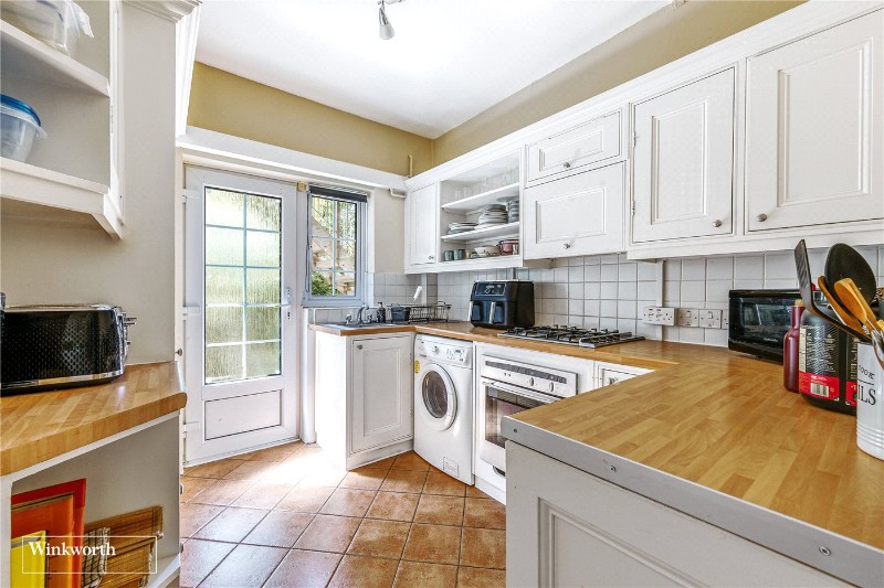 Gloucester Court, Kew Road, Kew, TW9