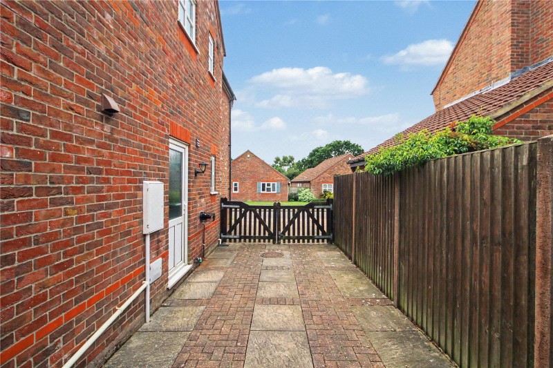 Jenkinsons Pightle, Bedingham (Close To Brooke), Bungay, Norfolk, NR35
