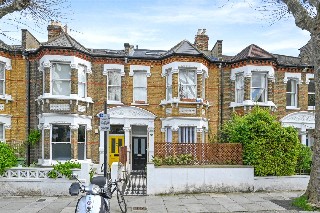 Ormiston Grove, London, W12