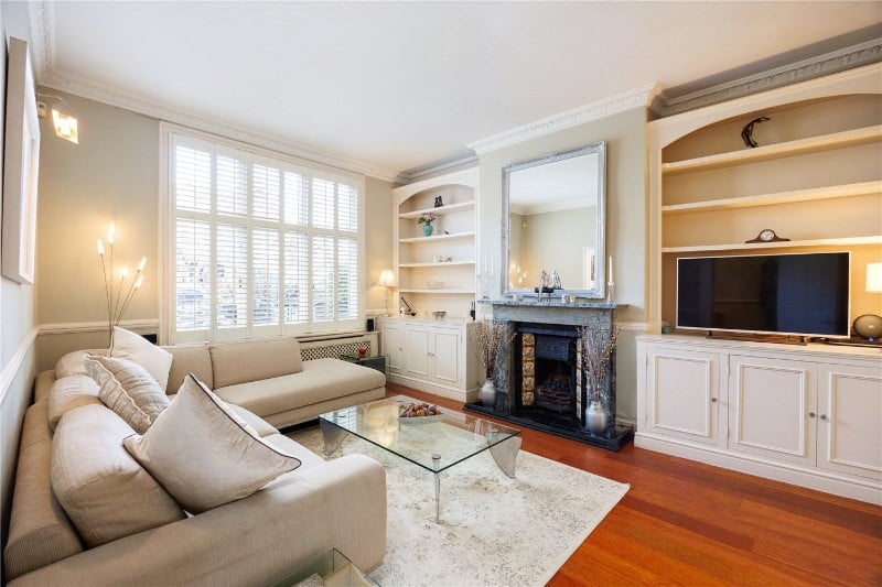 Deodar Road, London, SW15