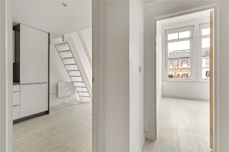 Adelaide Road, London, E10