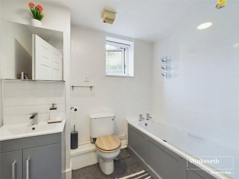 Mayflower Court, Highbridge Wharf, Reading, Berkshire, RG1