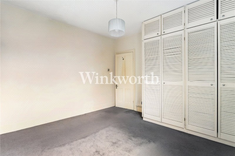 St. Albans Crescent, London, N22