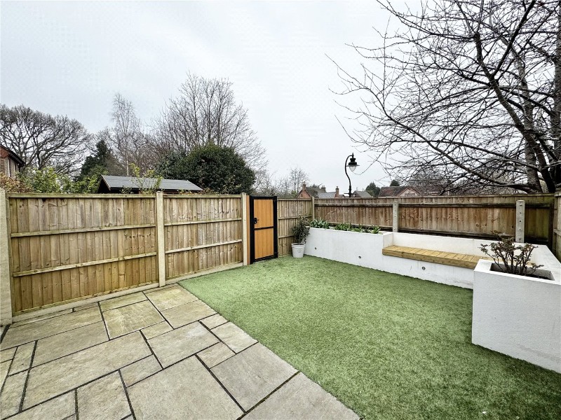 Rose Farm Close, Ferndown, Dorset, BH22