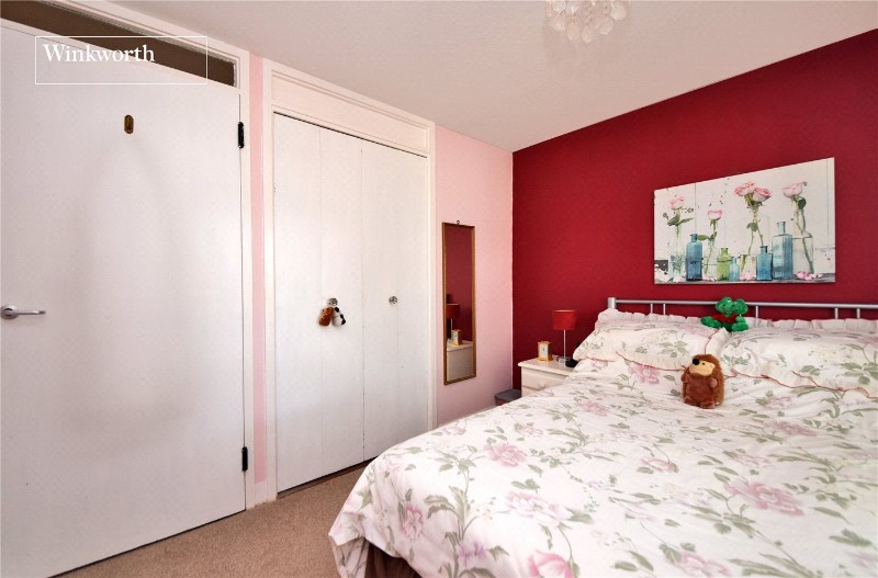 Handside Close, Worcester Park, KT4