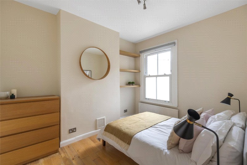 Thorparch Road, London, SW8