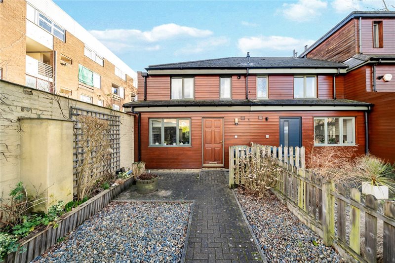 Honeyfield Mews, London, SE23