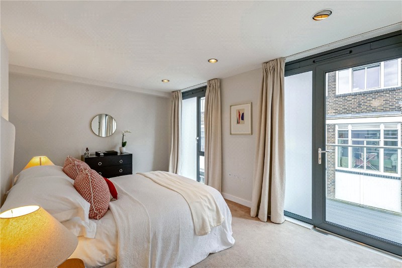 Porteus Place, London, United Kingdom, SW4