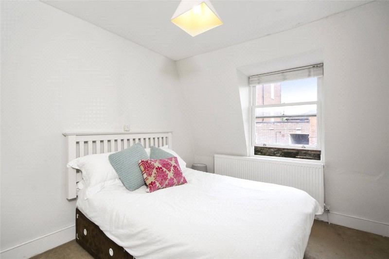 Thornfield Road, London, W12