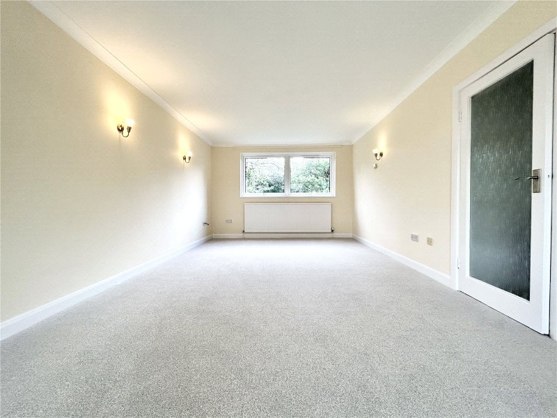 West Cliff Road, Bournemouth, BH4