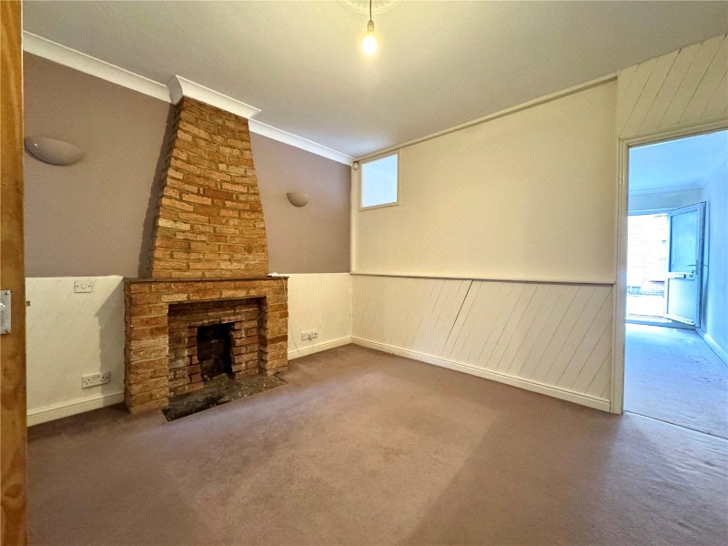 Meadow Road, Salisbury, Wiltshire, SP2