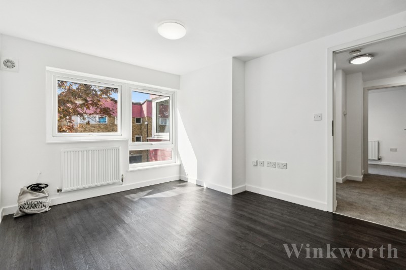 Lovelinch Close, London, SE15