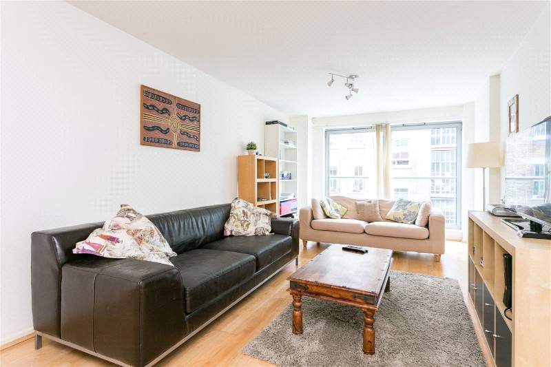 Garden Walk, London, EC2A