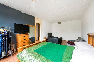 East Bank, London, N16