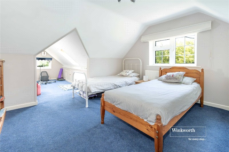 Brownhill Road, Wootton, Nr New Milton, Hampshire, BH25