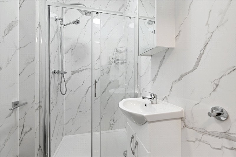 High Road, London, NW10