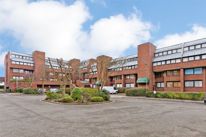 Britten Close, London, NW11