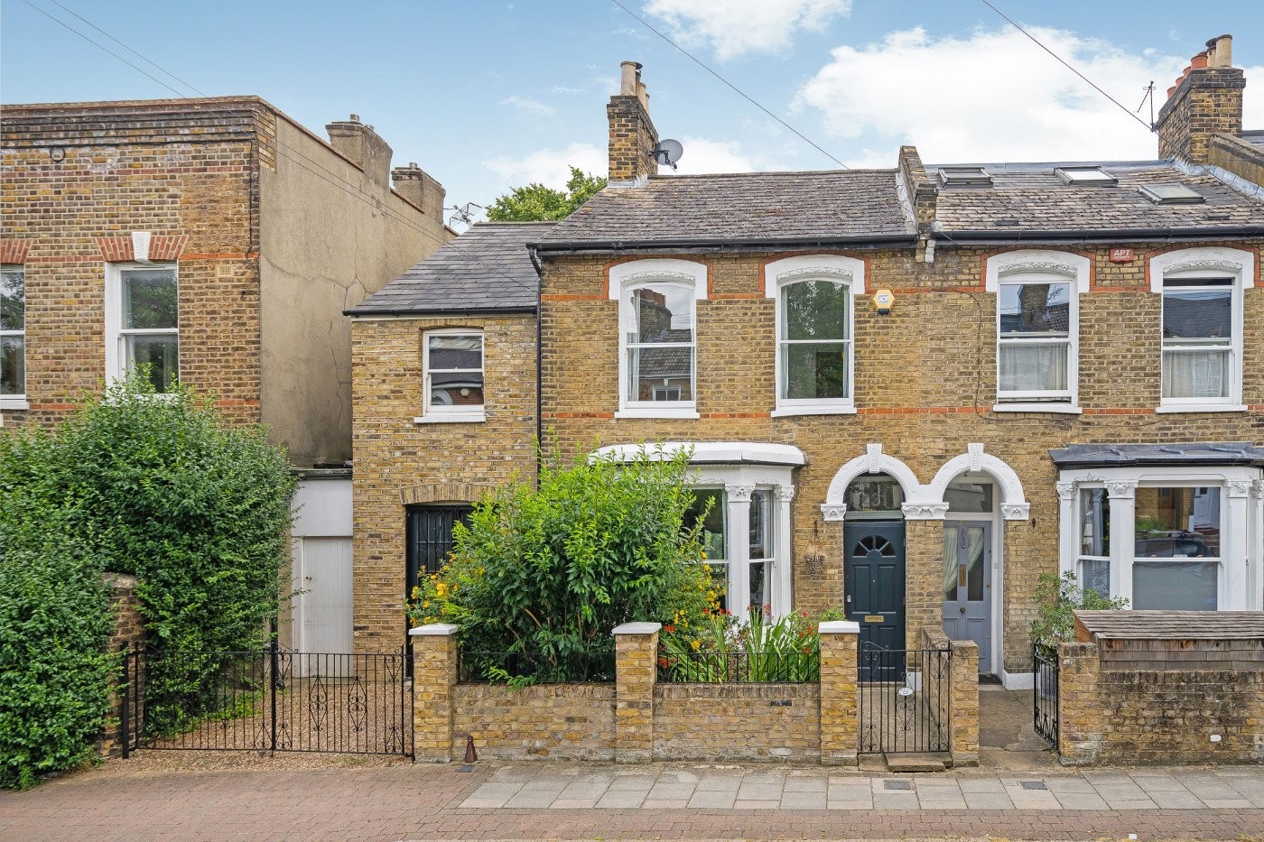 4 bedroom property for sale in Bellenden Road, Peckham Rye, London