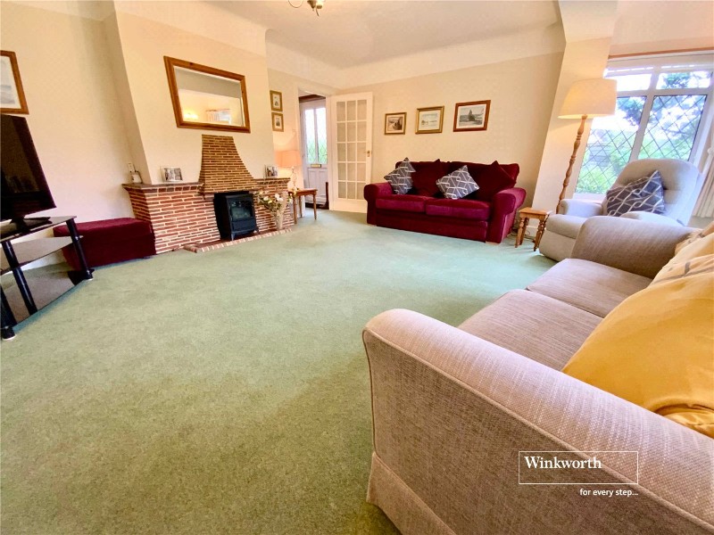 East Cliff Way, Friars Cliff, Christchurch, Dorset, BH23