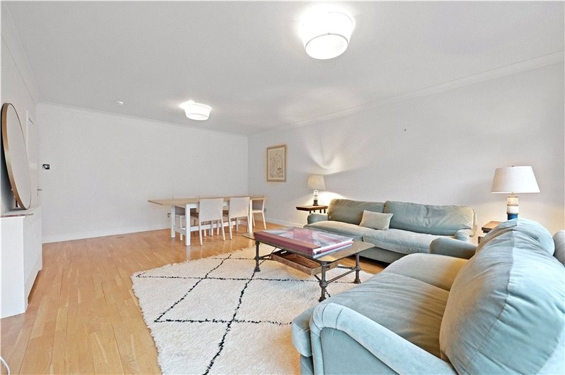 Hyde Park Gate, Kensington, London, SW7