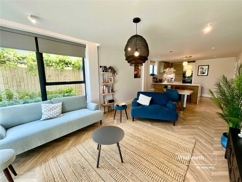 Wharncliffe Road, Highcliffe, Christchurch, Dorset, BH23