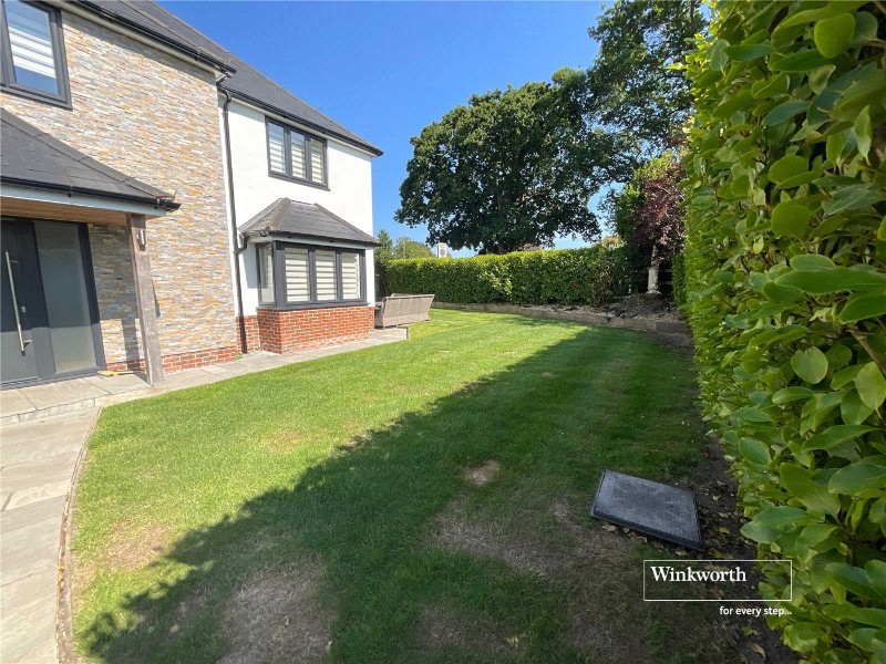 Kennard Road, New Milton, Hampshire, BH25