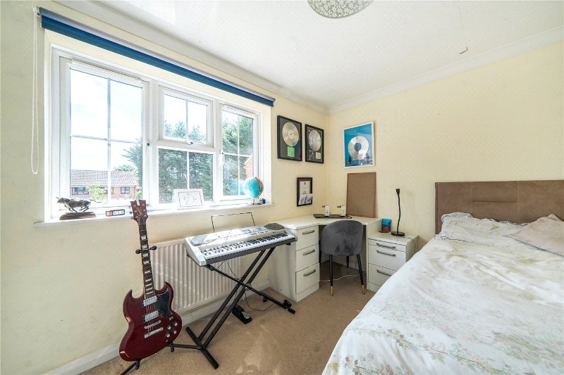 Hurlands Place, Farnham, Surrey, GU9
