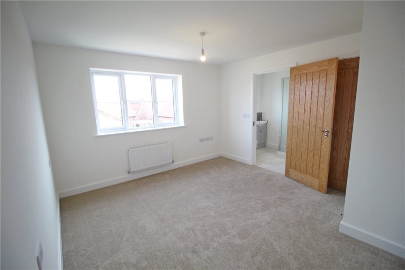 Farnborough Close, Pinchbeck, Spalding, PE11