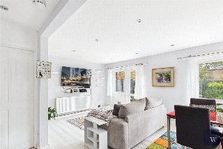 Lairdale Close, London, SE21