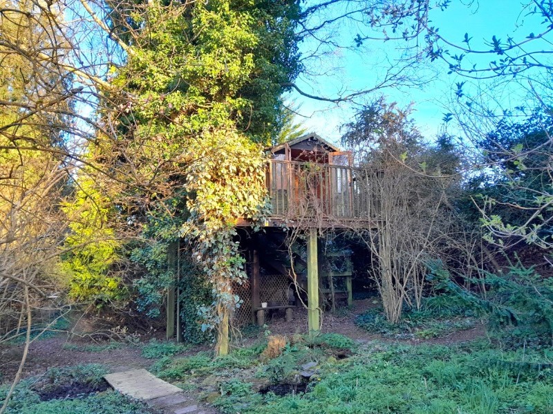 Chipstead Way, Banstead, Surrey, SM7