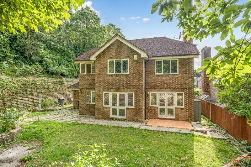 Birkdale Gardens, Croydon, CR0