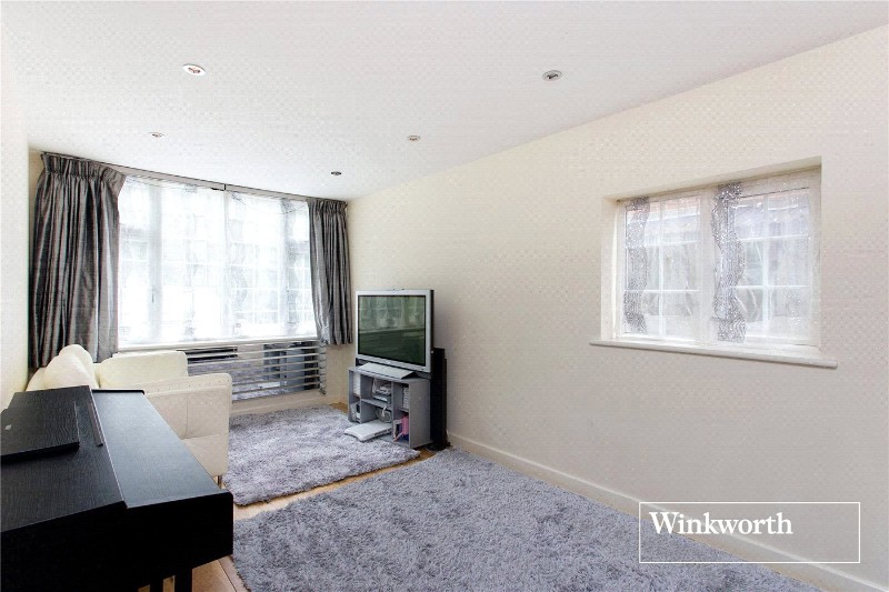 Hendon Avenue, Finchley, London, N3