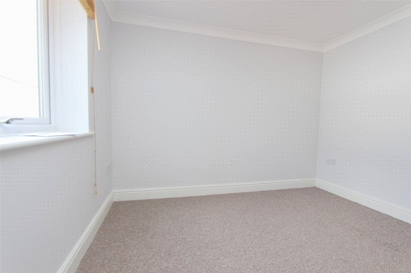 Glendale Gardens, Leigh-on-Sea, SS9