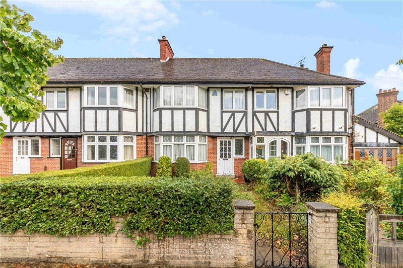 Princes Gardens, London, W3