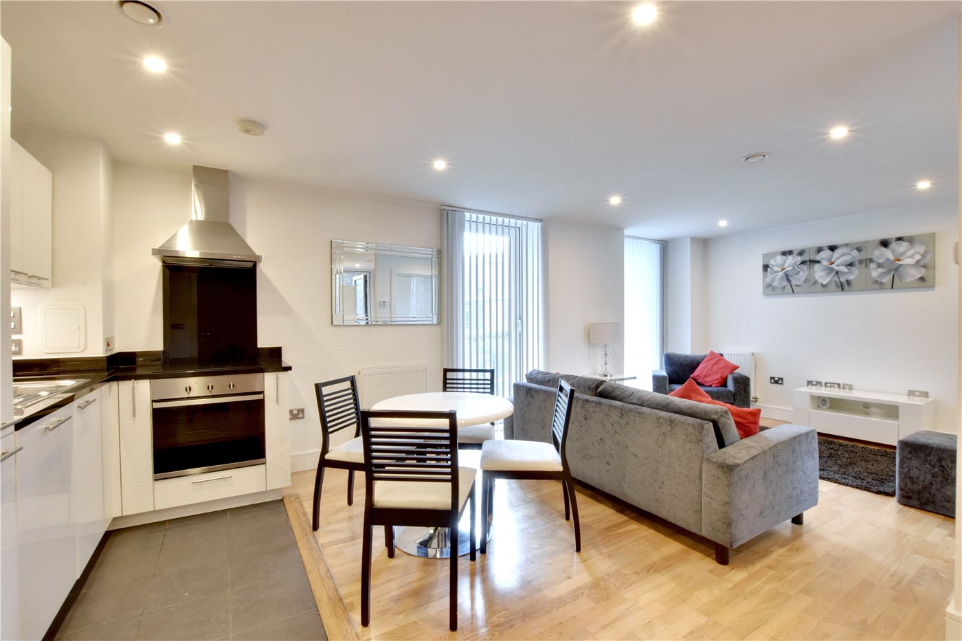 Reception/Kitchen