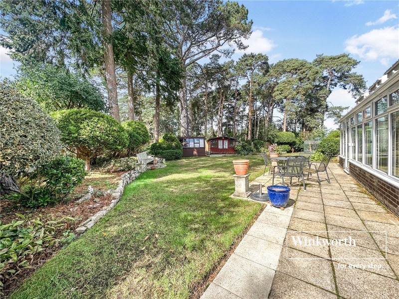 Old Pines Close, Ferndown, Dorset, BH22